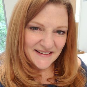 Meet your Posher, Bobbi